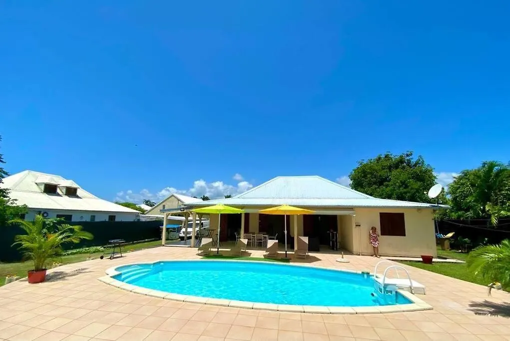 Villa Kajoline A Petit-Bourg 0*,  Guadeloupe