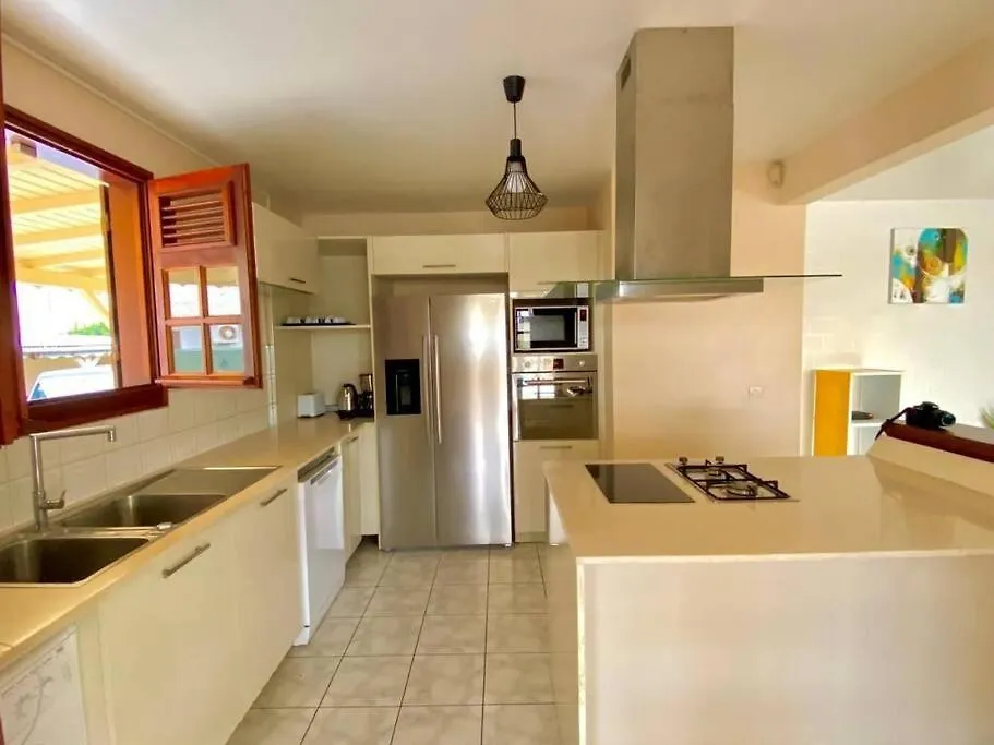 Villa Kajoline A Petit-Bourg 0*,  Guadeloupe